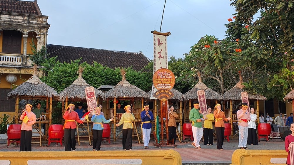 Dočasné pozastavení organizace pěveckého festivalu Bai Choi v centrálním regionu v roce 2025 z důvodu složitého vývoje počasí - foto 2