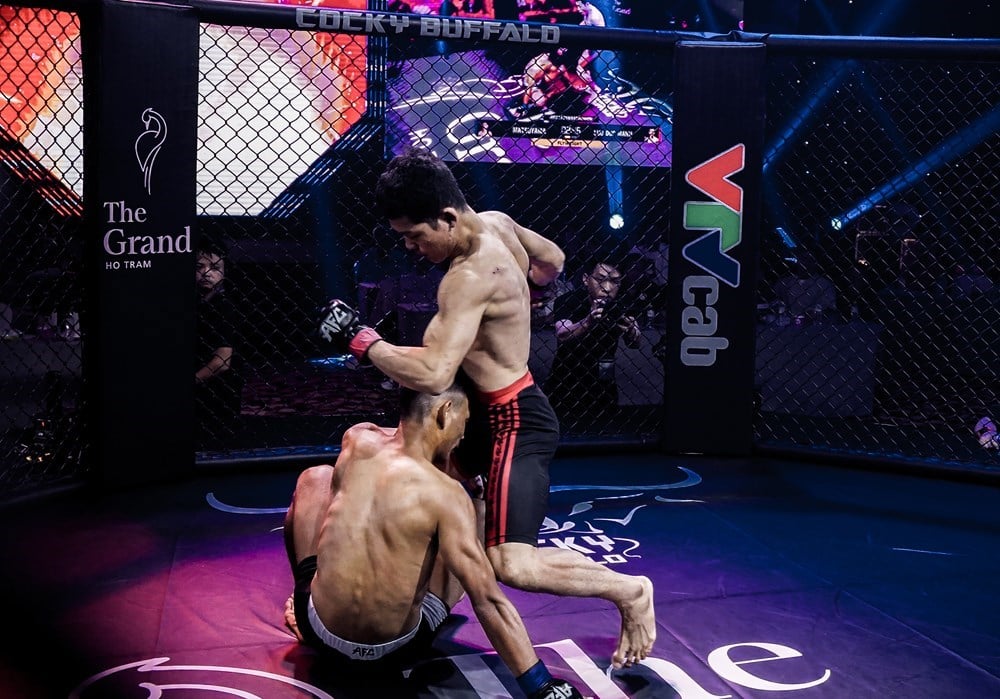 AFCのトップMMAアリーナがベトナムに戻ってくる - 写真3