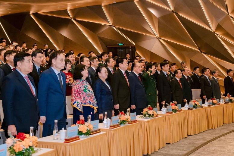 Chủ tịch nước Lương Cường dự Lễ kỷ niệm 50 năm Quốc khánh Lào- Ảnh 1.