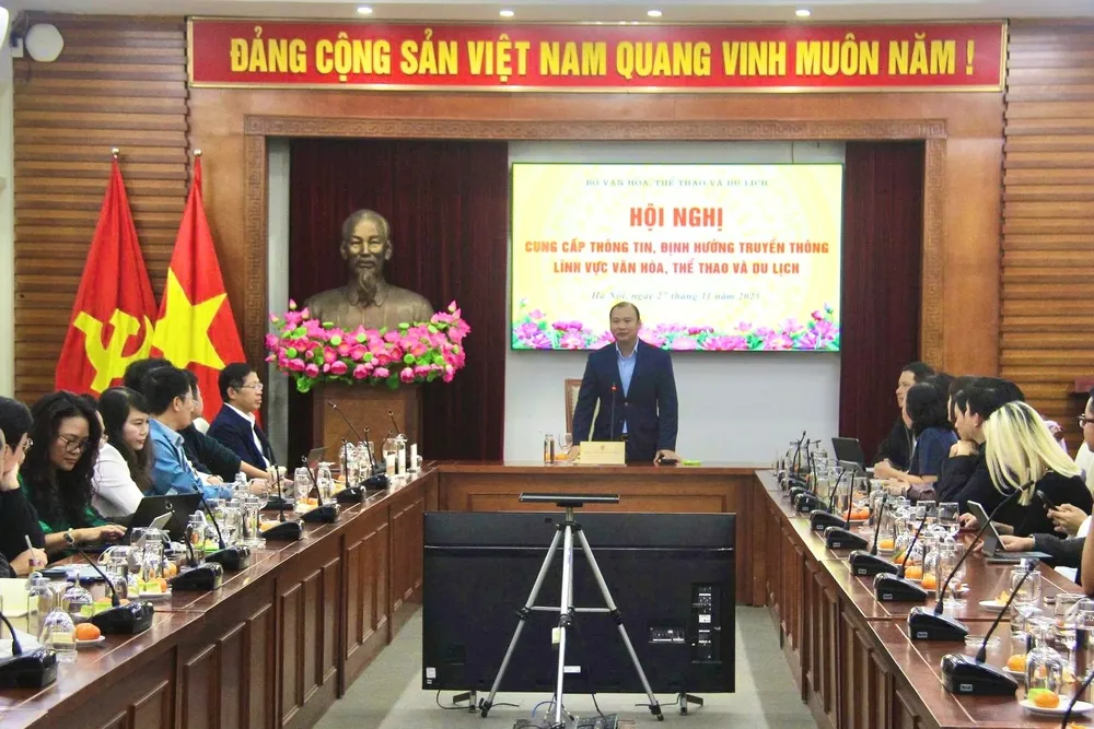 Le vice-ministre permanent de la Culture, des Sports et du Tourisme, Le Hai Binh, lors de la conférence