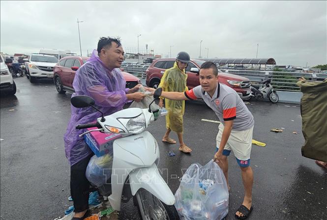 चित्र परिचय