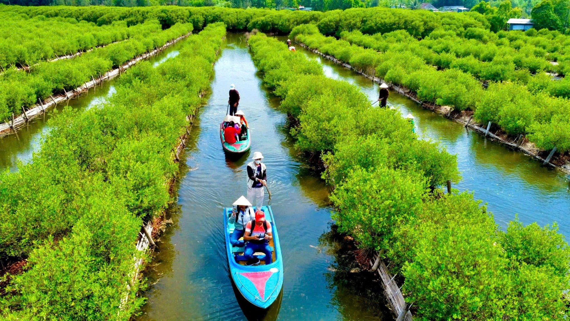 (ई-मैगज़ीन) सामुदायिक पर्यटन गरीबी कम करने में 
