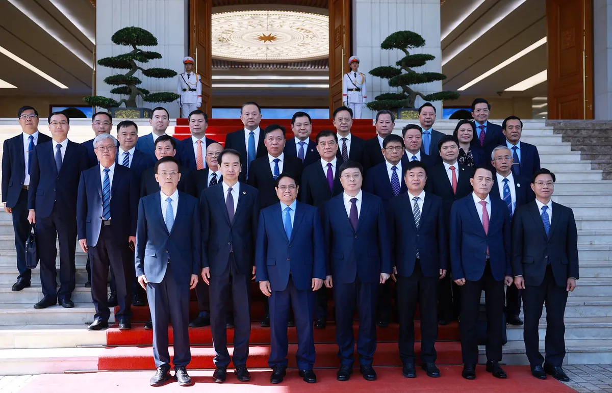 Thủ tướng đề nghị đẩy nhanh kết nối hạ tầng giao thông giữa Việt Nam và Quảng Tây (Trung Quốc) - Ảnh 5.