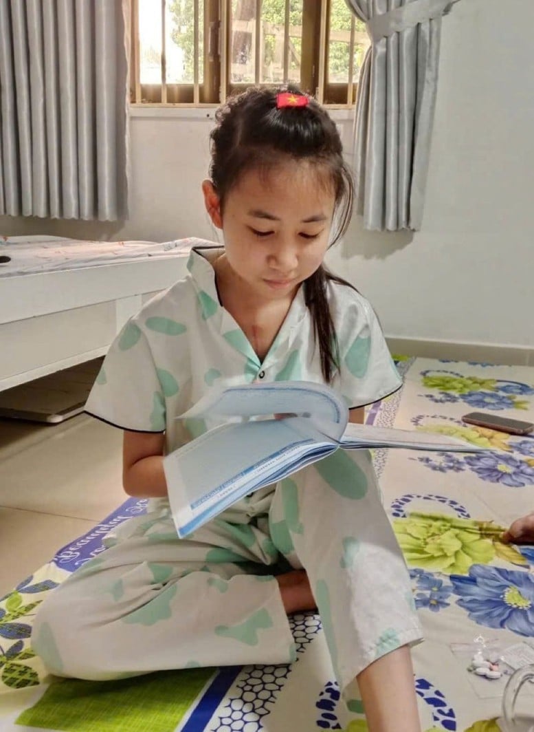 Чудо первой пересадки сердца программы «Сердце для тебя» - Фото 1. Điều kỳ diệu từ ca ghép tim đầu tiên của chương trình 'Trái tim cho em'- Ảnh 1.