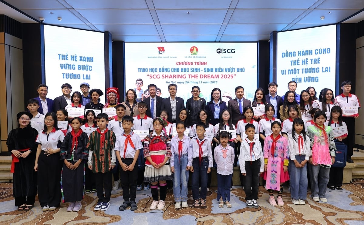 Lễ trao học bổng SCG Sharing the Dream 2025 tại Hà Nội. Ảnh: SCG.