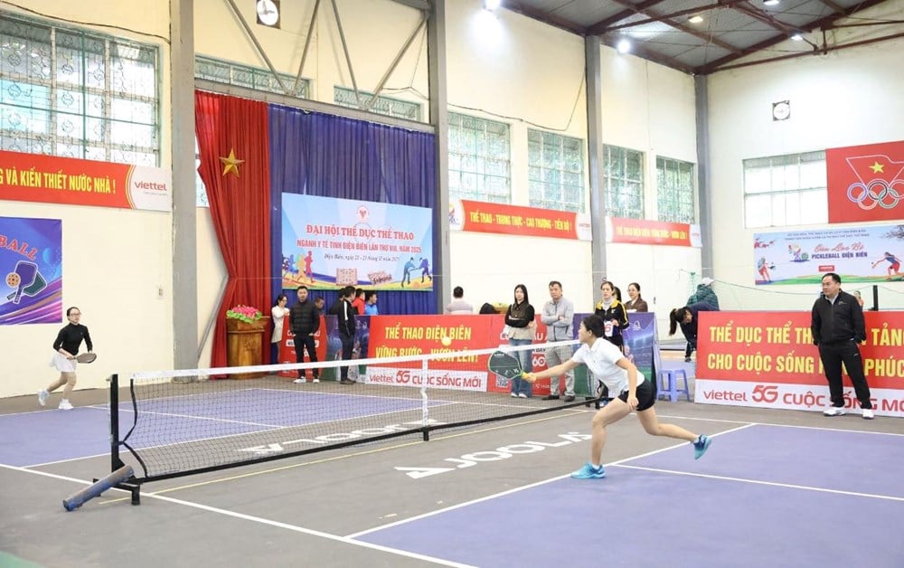 Plus de 700 entraîneurs et athlètes participent au Congrès sportif des agences gouvernementales de la province de Dien Bien - photo 4