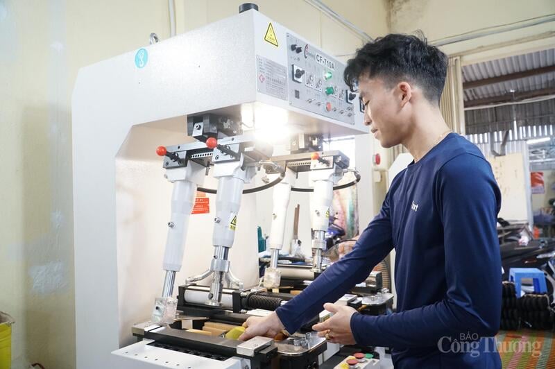 صنعتی فروغ کے پروگرام سے کاروباروں کی مدد کرنے والی مشینری اور آلات نے دا نانگ کے برآمدی کاروبار کو بڑھانے میں مثبت کردار ادا کیا ہے۔