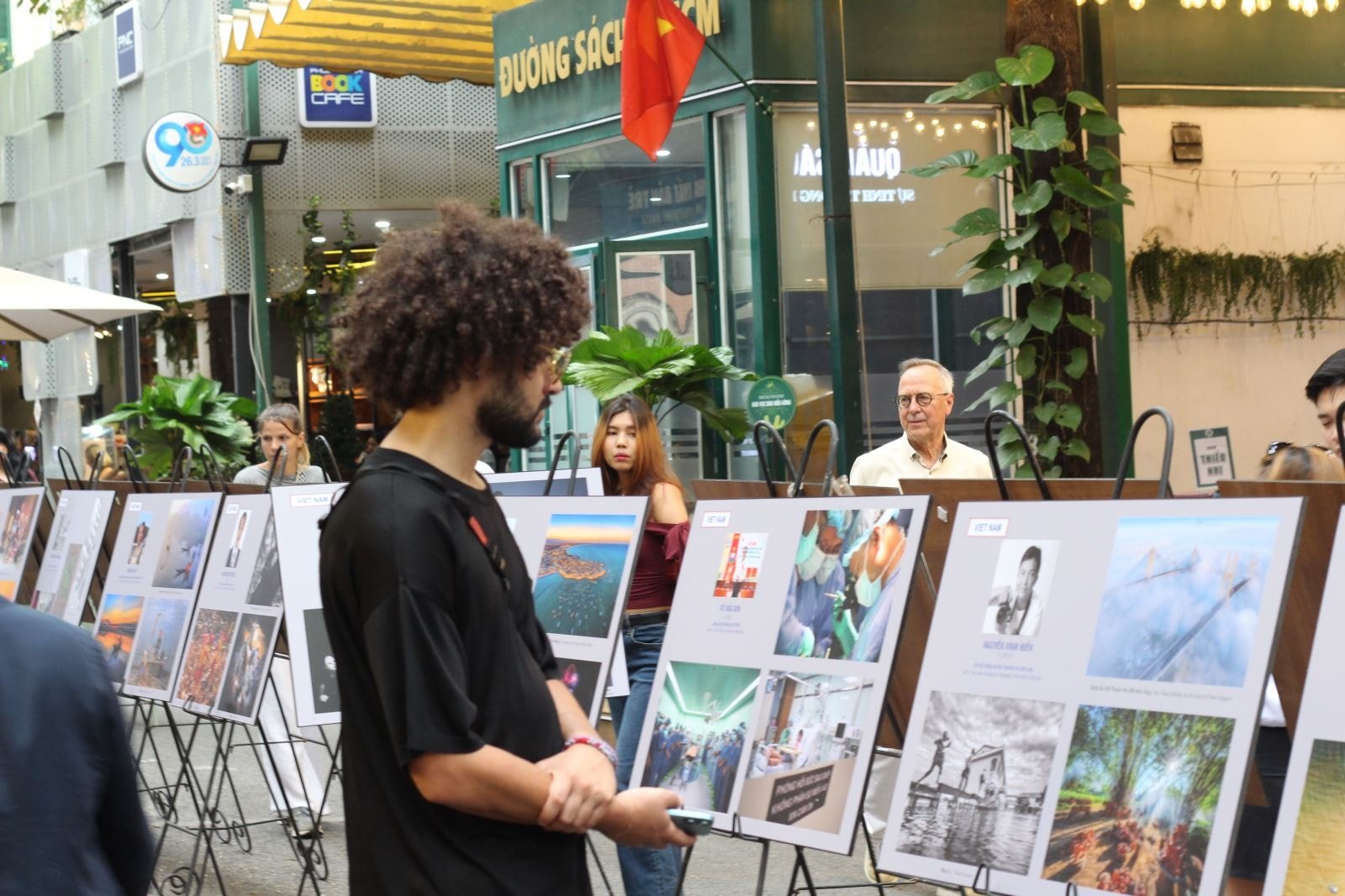 Підпис до фотографії