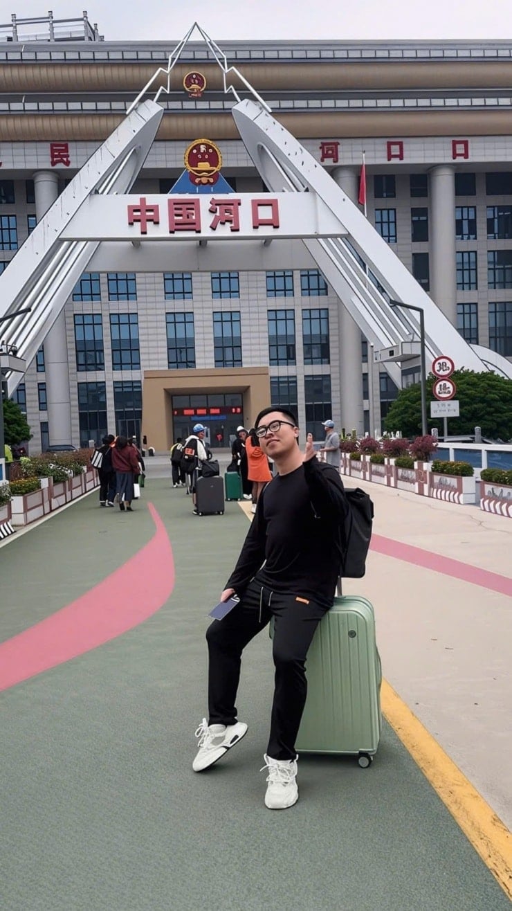 Dang Xung in het seizoen van de gouden ginkgobladeren, prachtig als een paradijs - 9