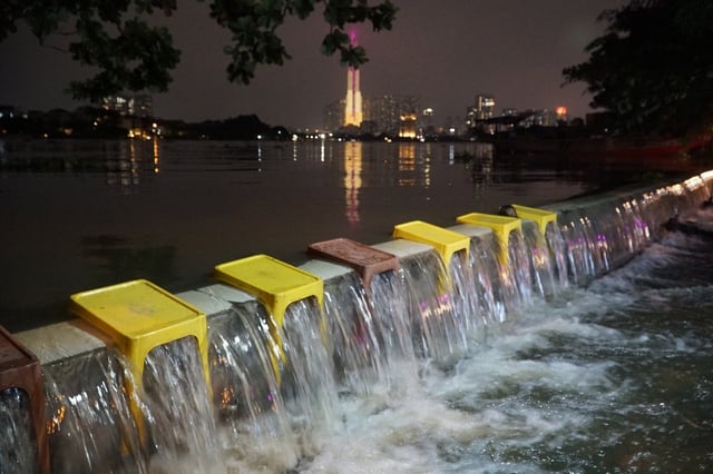 Bão số 15, Hồ Dầu Tiếng xả lũ: TP.HCM có nguy cơ ngập sâu? - Ảnh 1.