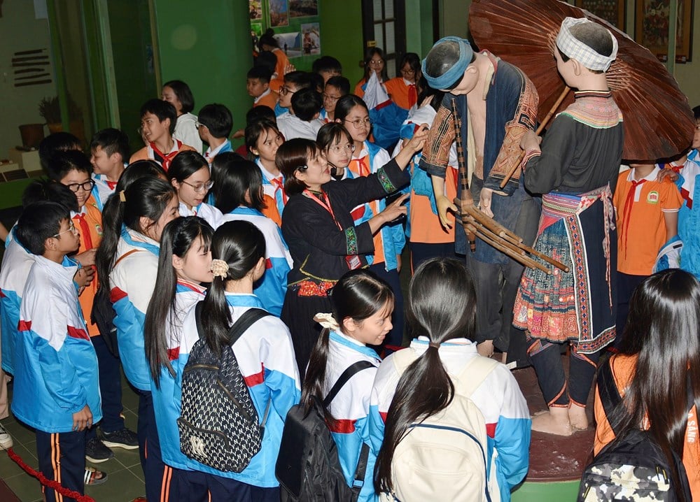 Liefde voor etnisch cultureel erfgoed ‘aanwakkeren’ door ervaringsgericht onderwijs - foto 1