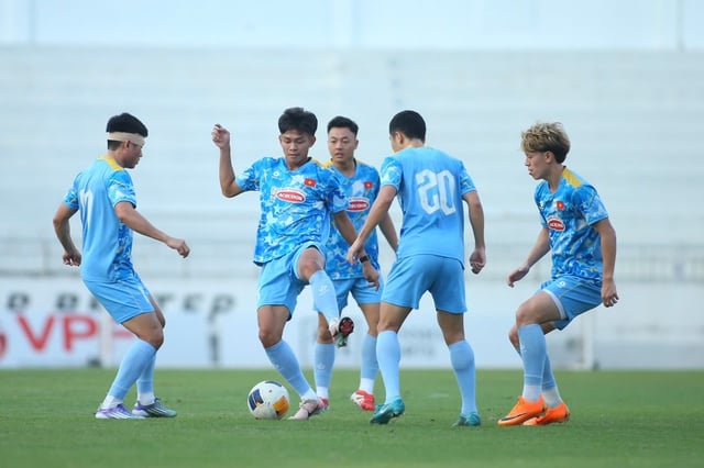 Lịch thi đấu U.23 Việt Nam mới nhất sau khi Campuchia xin rút: Đổi ngày, vẫn đá giờ đẹp...- Ảnh 5.