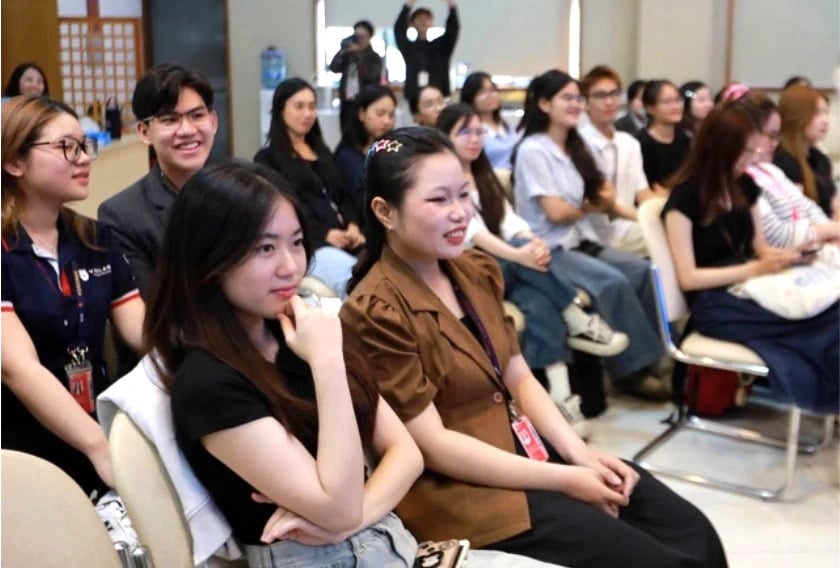 Bình đẳng giữa trường công và tư trong giáo dục đại học Cần khung pháp lý rõ ràng - Ảnh 1.