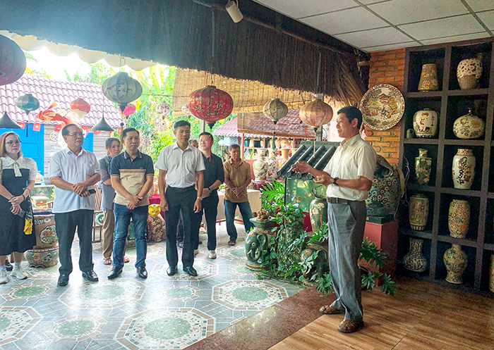 Συνεργασία μεταξύ των επαρχιών Ντονγκ Νάι, Βιν Λονγκ και Ντονγκ Ταπ και της πόλης Καν Το: Προώθηση της τοπικής τουριστικής ανάπτυξης