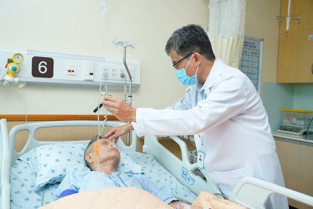 Cải thiện nhận thức sau đột quỵ hành trình giúp người bệnh hồi phục- Ảnh 1.