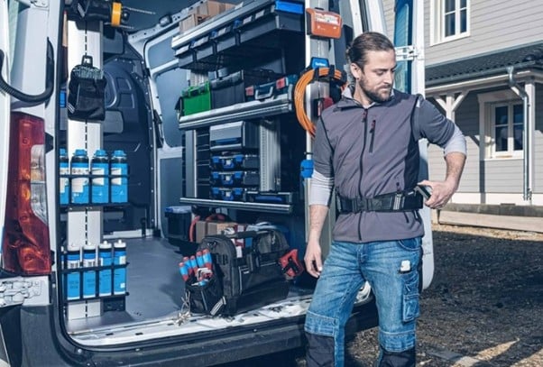 Knight Tools hợp tác với 