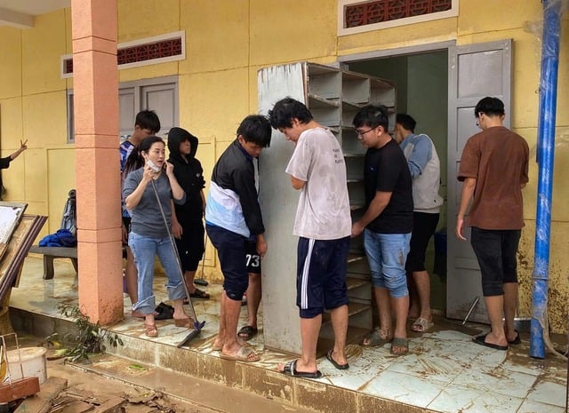 Cứu trợ học sinh vùng lũ: làm sao bảo vệ riêng tư trẻ em? - Ảnh 3.