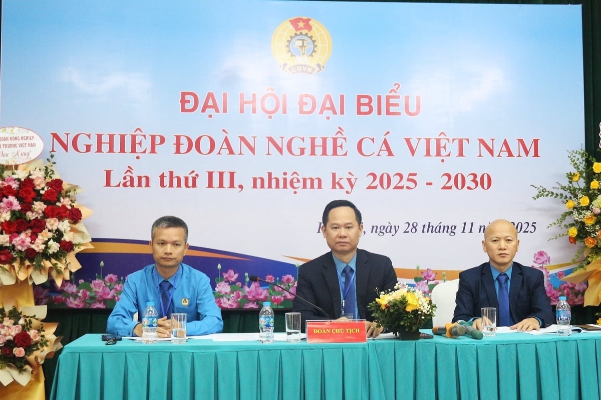 Đoàn Chủ tịch Đại hội. Ảnh: Trung Hiếu.