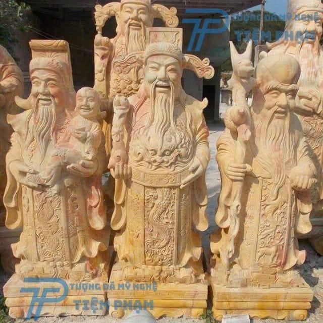 Pham Stone Statue est spécialisé dans les sculptures en pierre de haute qualité, parmi les plus prestigieuses du Vietnam.