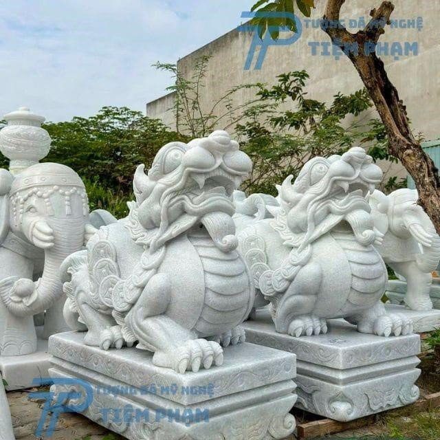 Pham Stone Statue est spécialisé dans les sculptures en pierre de haute qualité, parmi les plus prestigieuses du Vietnam.