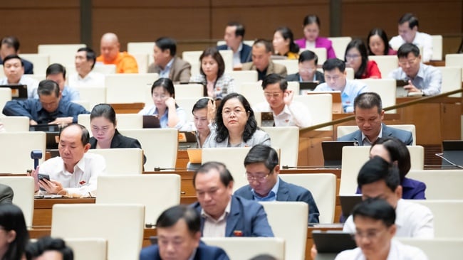 Luật Báo chí (sửa đổi) sẽ trở thành đạo luật hiện đại, nhân văn, chặt chẽ, phát huy vai trò là phương tiện thông tin thiết yếu và là diễn đàn rộng lớn của Nhân dân - Ảnh 2.