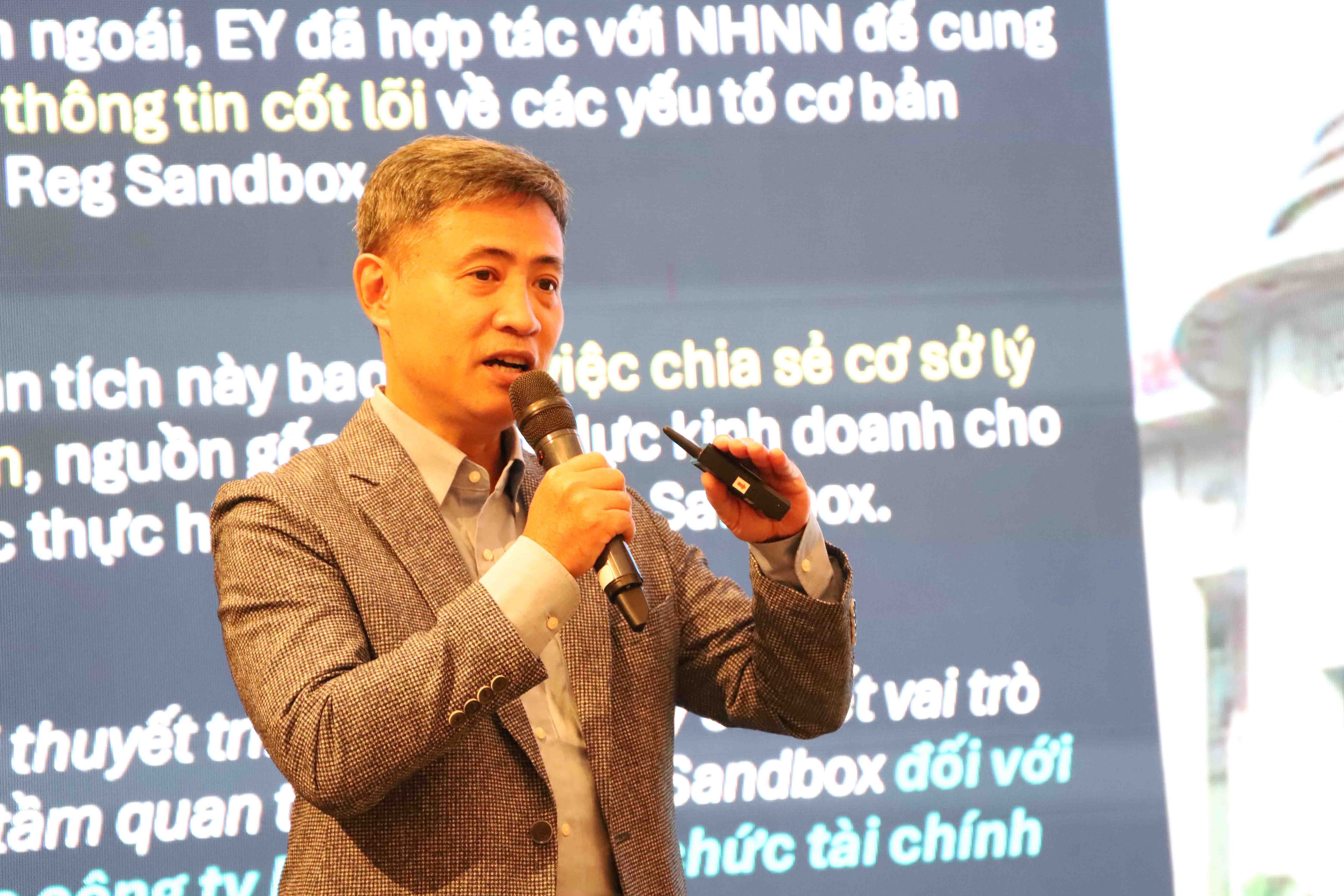 Ưu tiên bảo vệ ổn định tiền tệ và ngăn ngừa rủi ro “đô la hóa số” Ưu tiên bảo vệ ổn định tiền tệ và ngăn ngừa rủi ro “đô la hóa số”