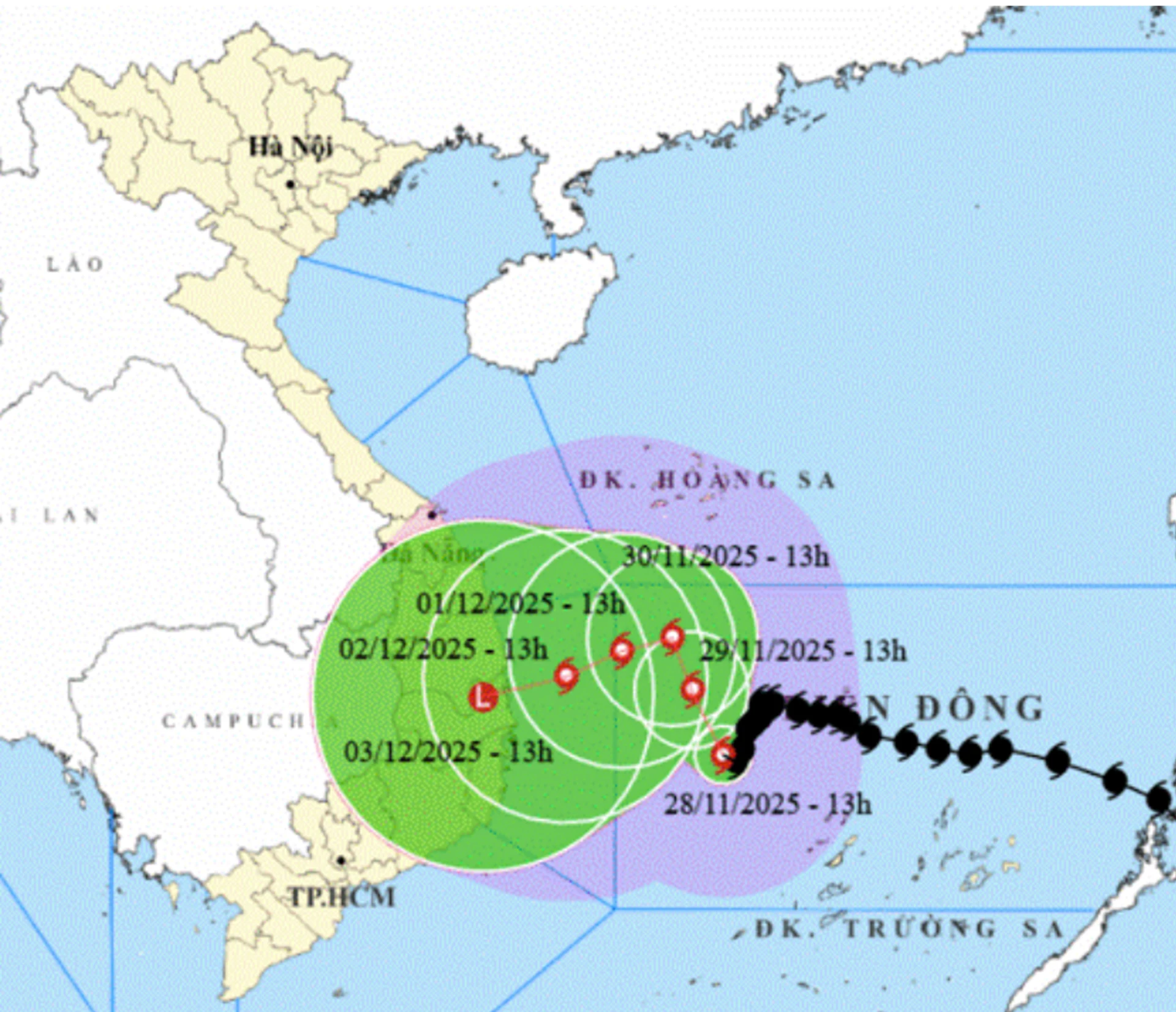 Местоположение и прогнозируемое направление шторма номер 15.