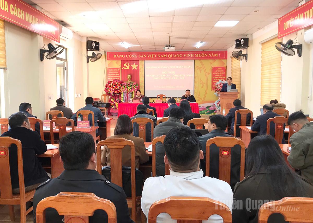 Επισκόπηση της συνάντησης των ψηφοφόρων.