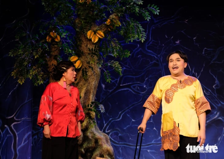 Ăn khế trả vàng - Ảnh 1.