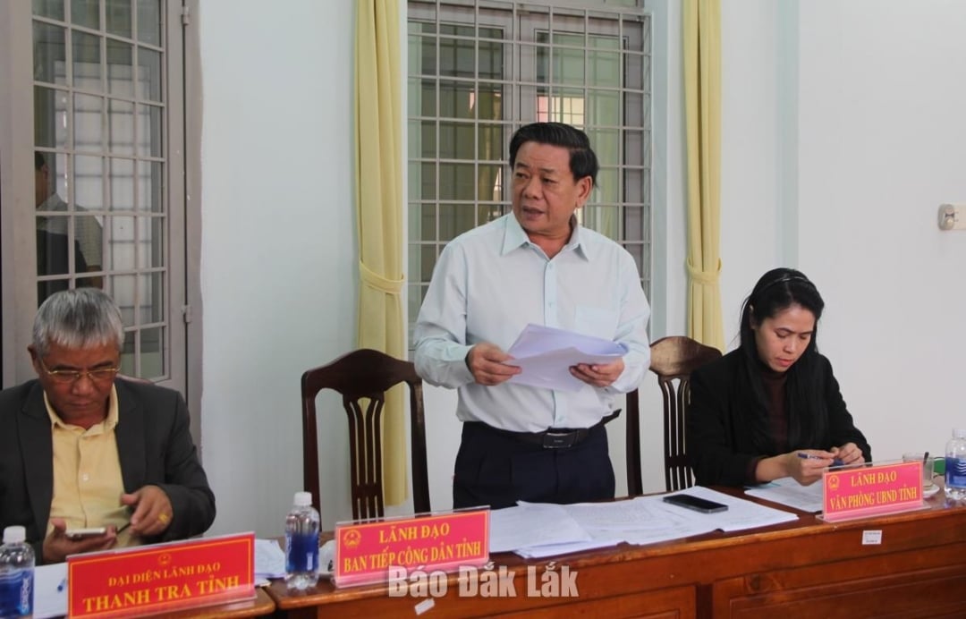 Um representante do Comitê Provincial de Recepção de Cidadãos apresentou suas opiniões na sessão de recepção de cidadãos.