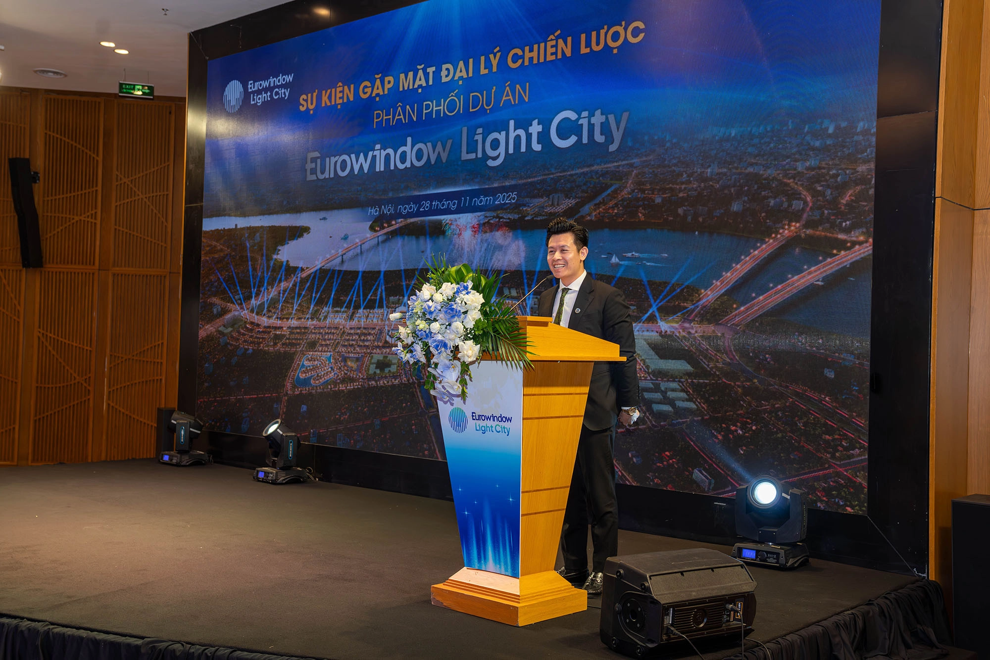 ewh09639-forbedret-nr-reise