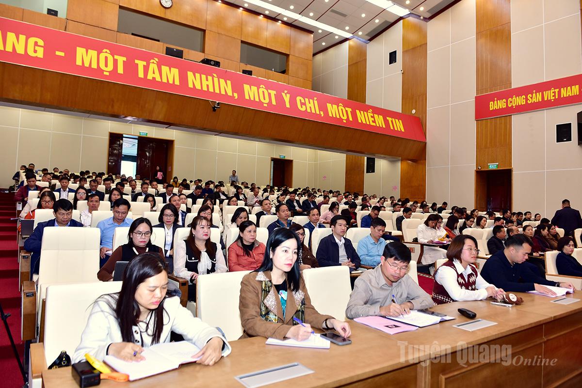 Delegados presentes na conferência de treinamento.