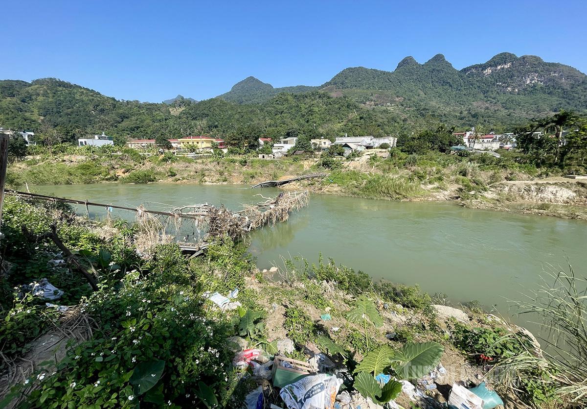 Место строительства нового моста Тунг Тао