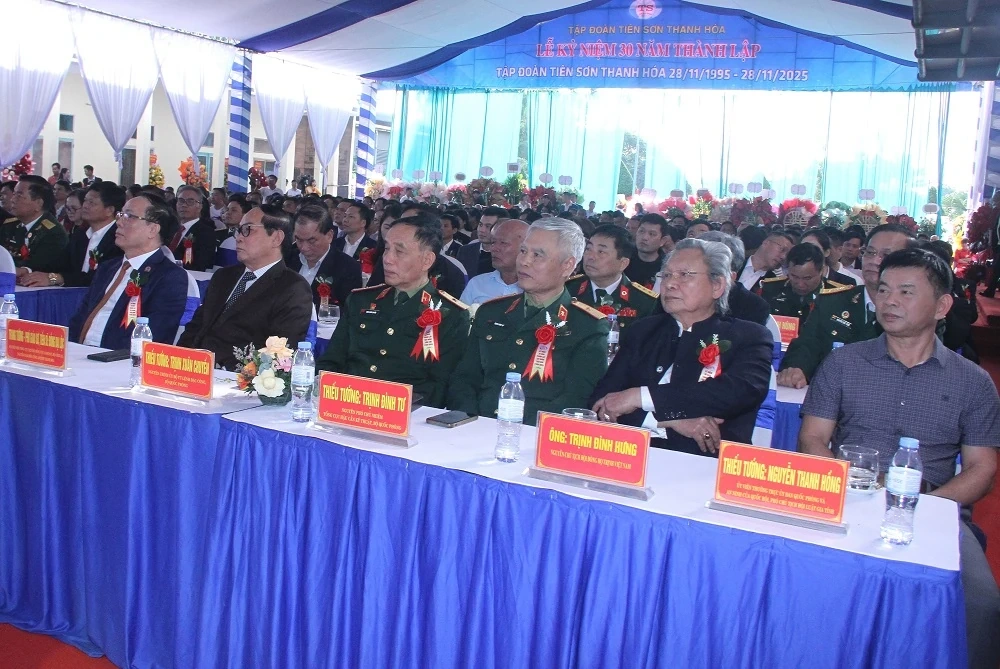 ក្រុមហ៊ុនភាគហ៊ុនរួម Tien Son Thanh Hoa Group ប្រារព្ធខួបលើកទី 30 របស់ខ្លួន។