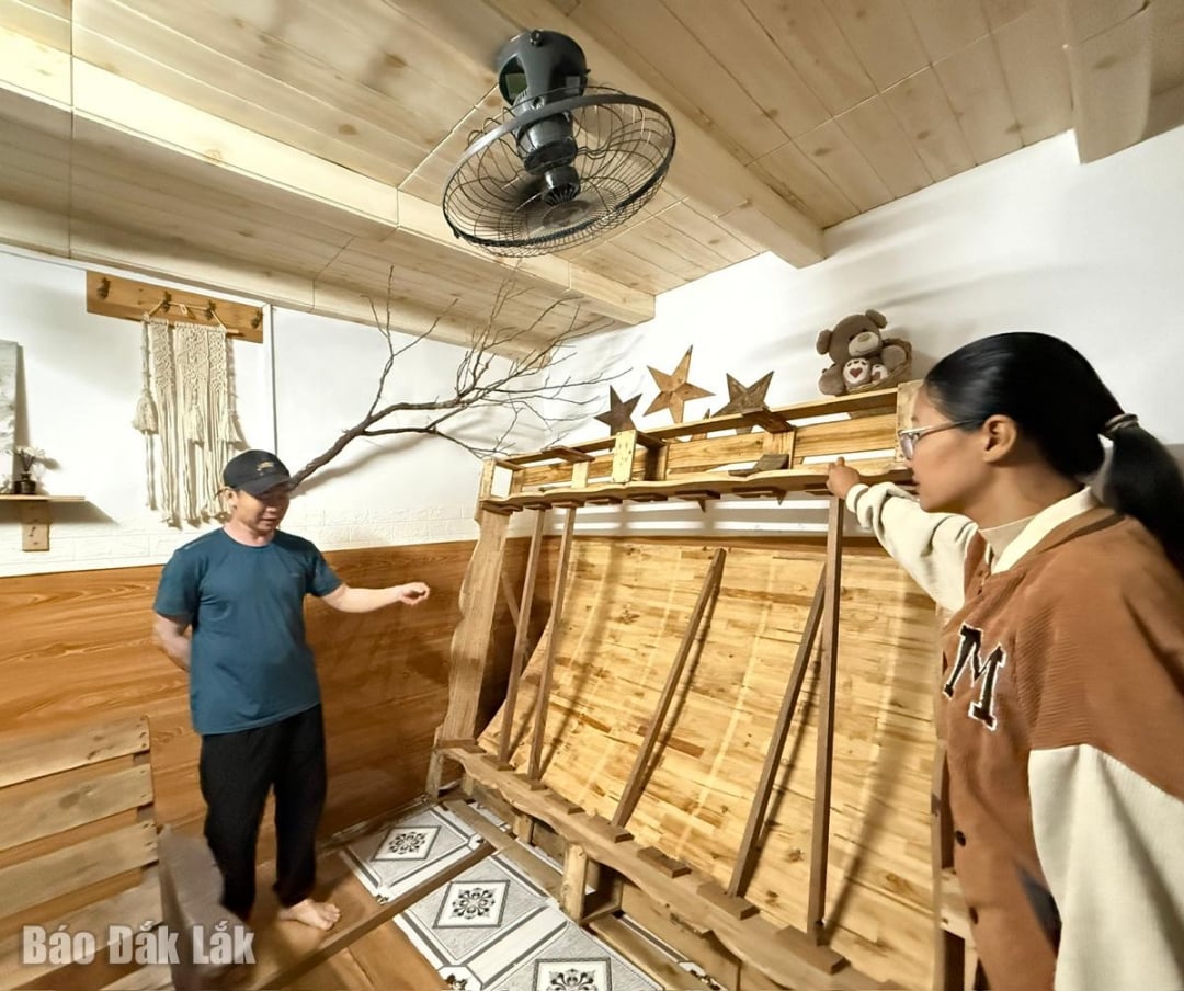 Homestay Nam Ay جلد ہی دوبارہ کام شروع کرنے کے لیے سیلاب کے نتائج پر قابو پانے کے لیے دوڑ لگا رہا ہے۔