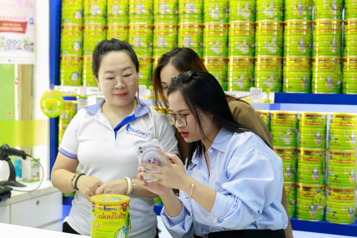 Vitadairy se une oficialmente a las 5 empresas lácteas con mayor reputación de Vietnam.