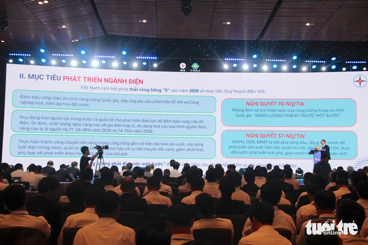 Việt Nam đang ở đâu trong xu thế chuyển dịch năng lượng toàn cầu? - Ảnh 3.