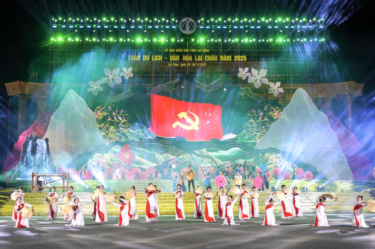 Banyak persembahan istimewa telah dipersembahkan.