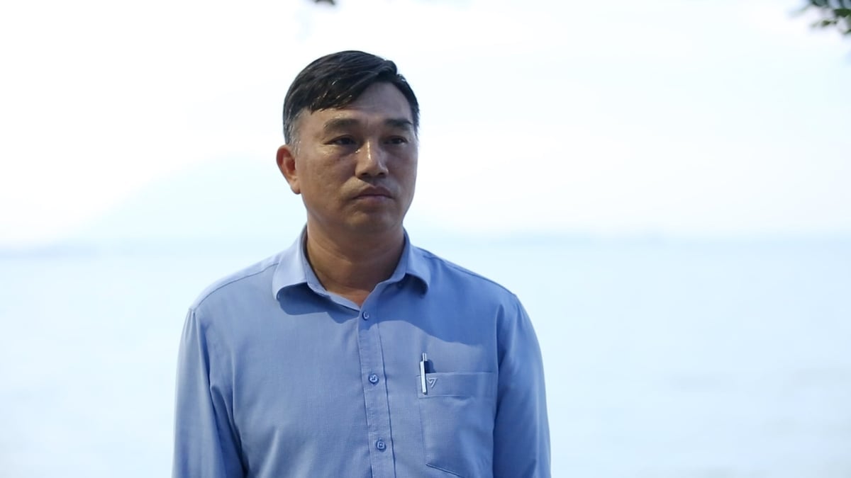 Ông Nguyễn Hữu Mạnh, Phó Giám đốc phụ trách Chi nhánh Dầu Tiếng - Phước Hòa trả lời phóng viên Báo Nông nghiệp và Môi trường. Ảnh: Trần Trung.