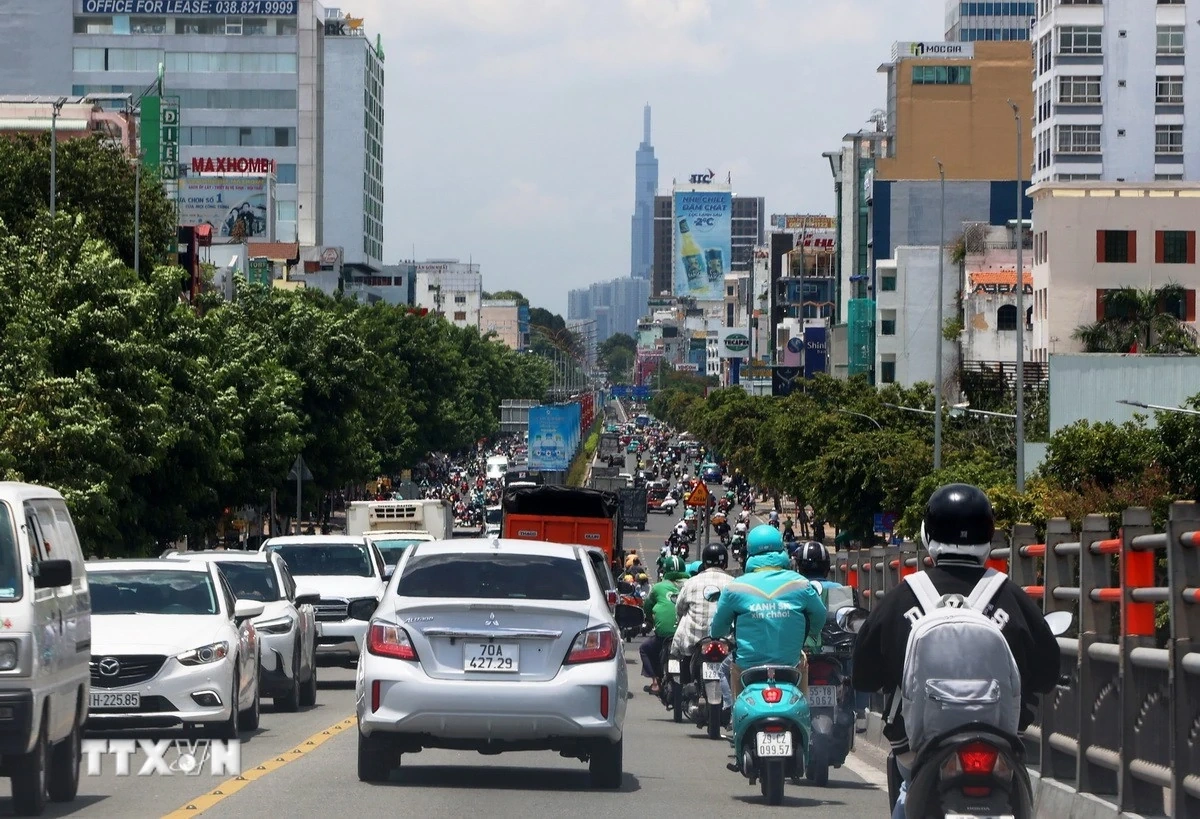 Rà soát kỹ dự thảo lộ trình áp dụng quy chuẩn về khí thải xe môtô, xe gắn máy