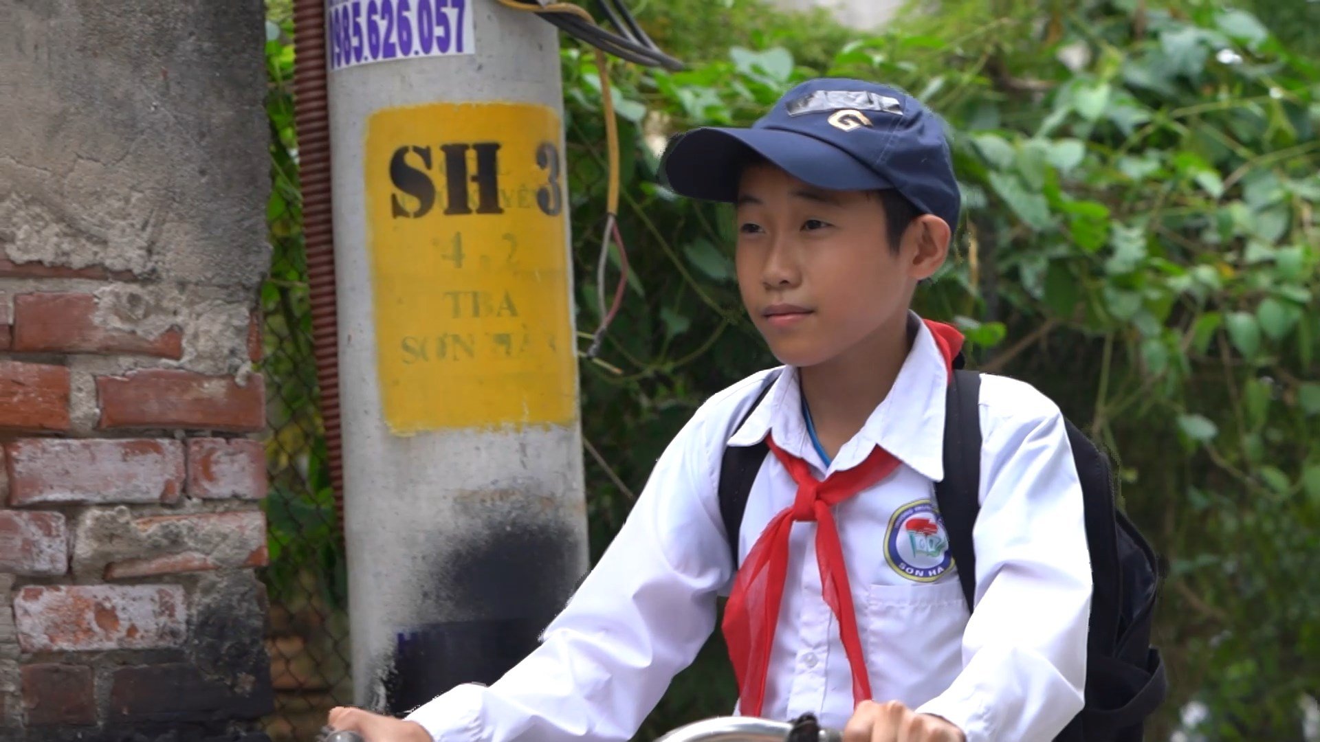 בוי טרי האו חולם להיות מורה כדי לעזור לילדים באותו מצב כמוהו.