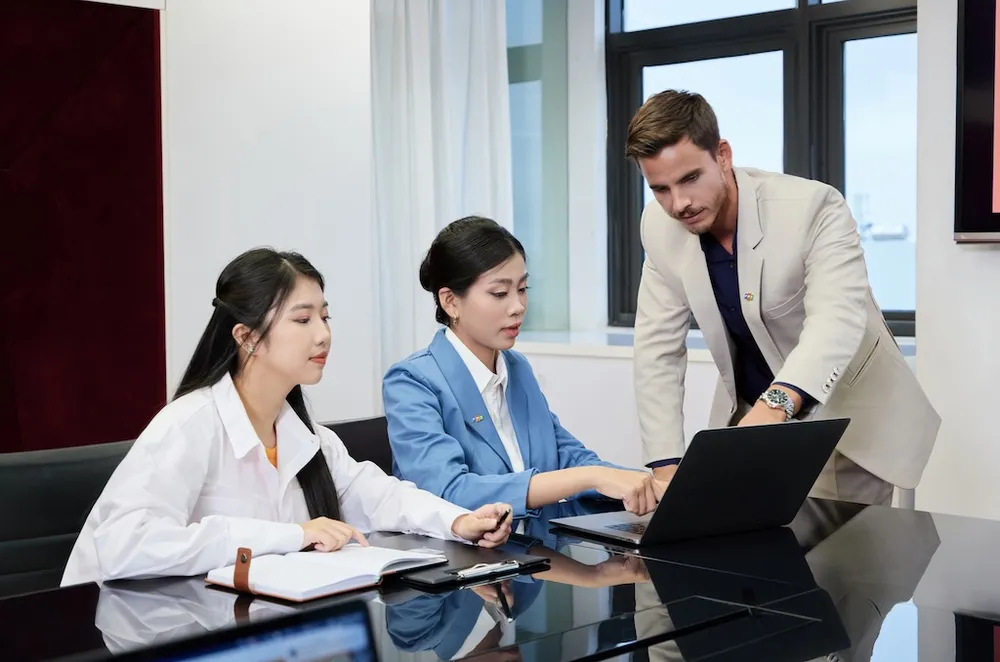 FPT äger ett team med tusentals internationellt certifierade molntjänstexperter