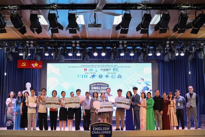 Sinh viên Trường ĐH Luật TP CM đoạt giải nhất cuộc thi  tranh biện bằng tiếng Anh - Ảnh 3.