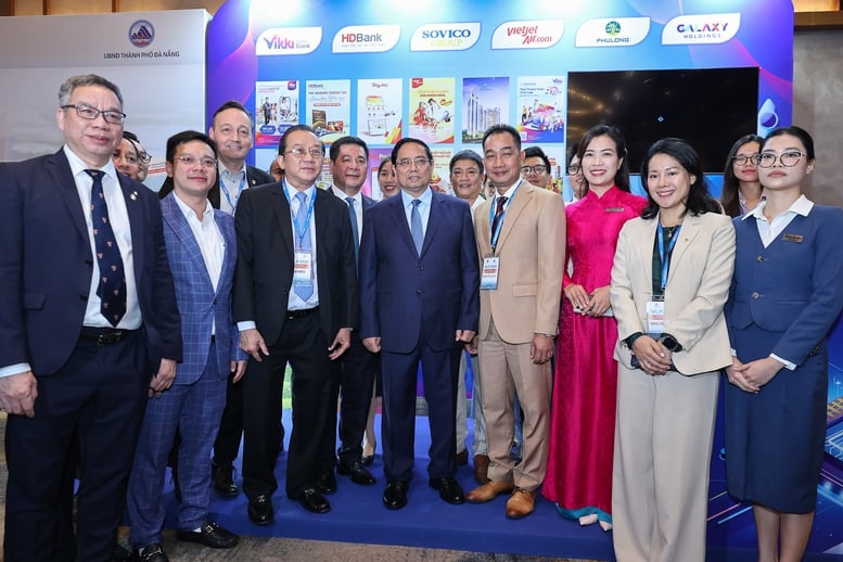 Thủ tướng Phạm Minh Chính dự Diễn đàn Logistics Việt Nam 2025- Ảnh 5.