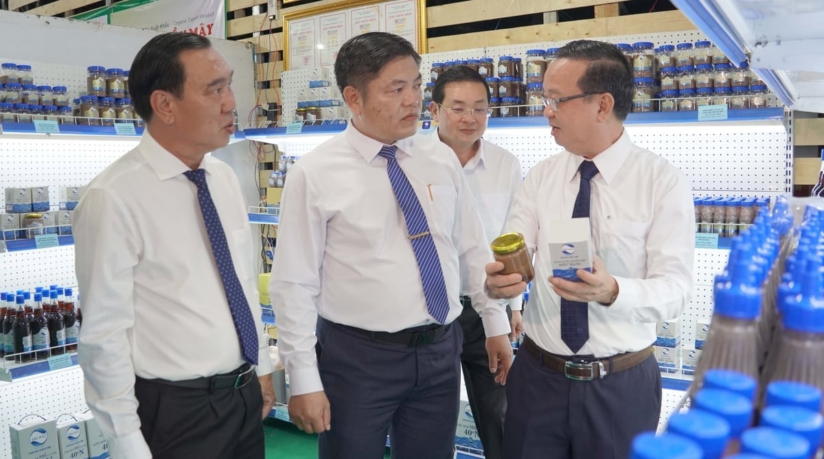 Sau khi mở rộng địa giới, TP.HCM có nhiều tiềm năng để phát triển sản phẩm OCOP và có lợi thế để mở rộng thị trường, cạnh tranh quốc tế. Ảnh: Lê Bình.