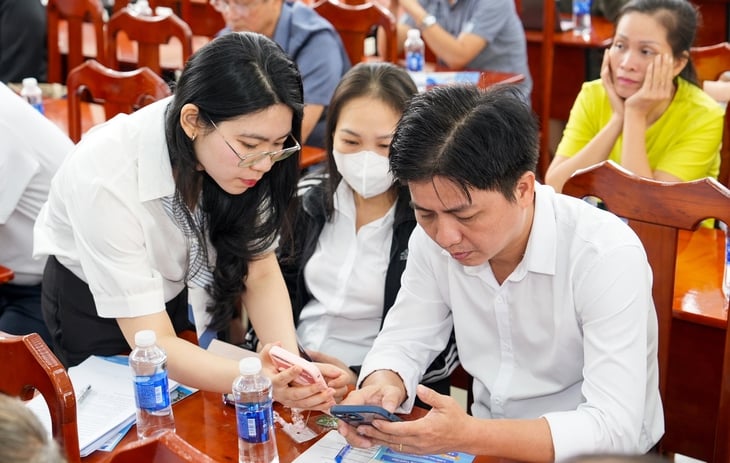 Chuyển sang thuế kê khai: Hộ kinh doanh mong được hướng dẫn để tránh rủi ro - Ảnh 1.