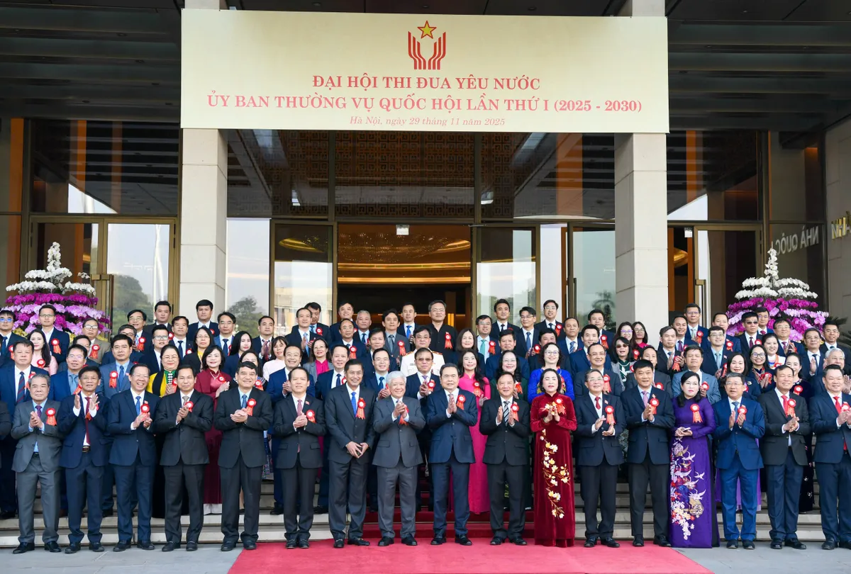 Chủ tịch Quốc hội Trần Thanh Mẫn dự Đại hội thi đua yêu nước lần thứ nhất của Ủy ban Thường vụ Quốc hội - Ảnh 1.