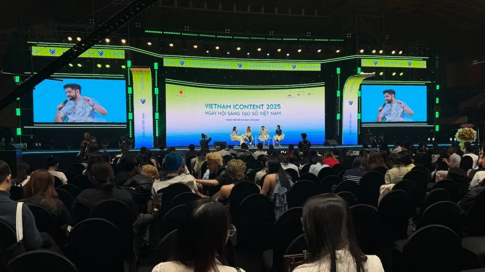 Vietnam iContent 2025 membuka ruang untuk pertukaran dan koneksi antara ratusan organisasi dan pembuat konten individu.