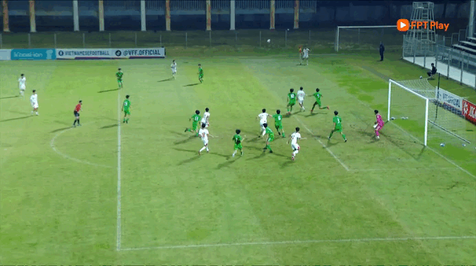 Bảng xếp hạng vòng loại U.17 châu Á mới nhất: Việt Nam xuất sắc lấy lại ngôi đầu từ Malaysia - Ảnh 1.