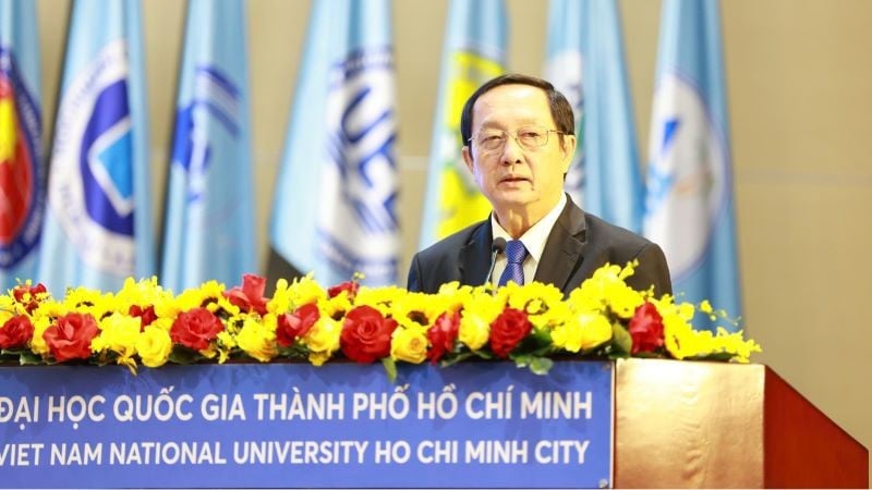 Đồng chí Huỳnh Thành Đạt, Phó Trưởng ban Tuyên giáo và Dân vận Trung ương phát biểu tại hội thảo.